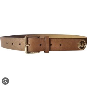 Michael Kors leather belt